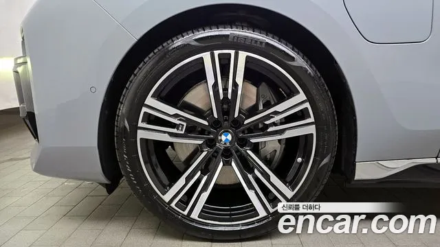 BMW 7 Series (G70) id 2837156 из Кореи 15