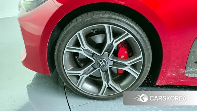 Kia Stinger id 3885557 из Кореи 15