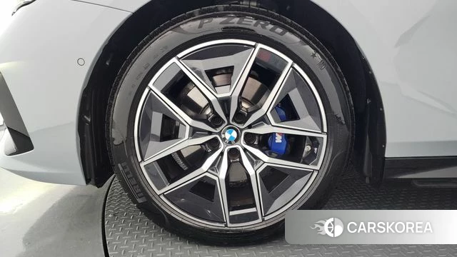 BMW 5 Series (G60) id 4715020 из Кореи 32