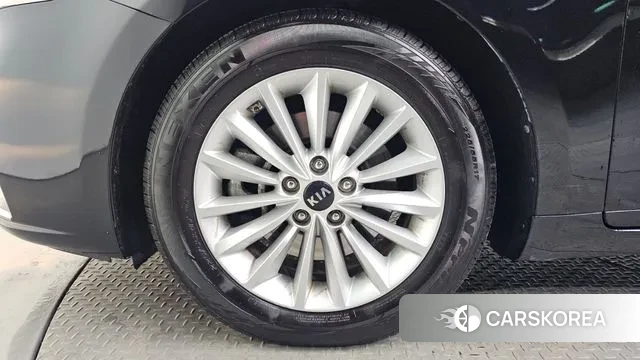 Kia Come New K7 id 3651737 из Кореи 15