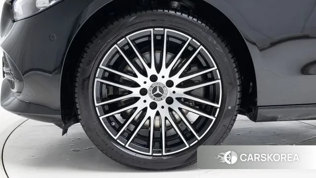 Mercedes-Benz C-Class W206 id 3684335 из Кореи 15