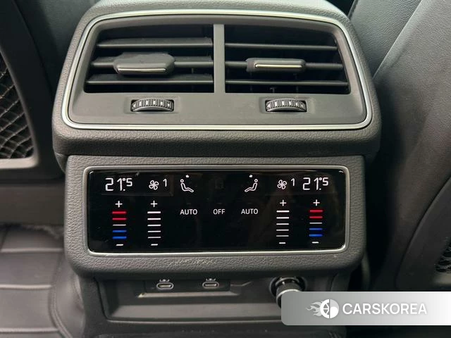 Audi A6L id 4348808 из Китая 10