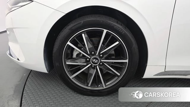 Hyundai The New Grandeur IG id 4519978 из Кореи 28