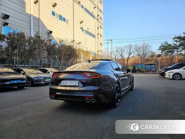 Kia Stinger id 3602265 из Кореи 15