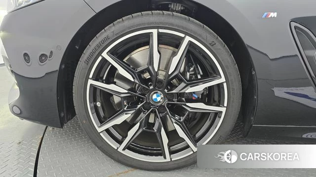BMW 8 Series (G15) id 4617492 из Кореи 27