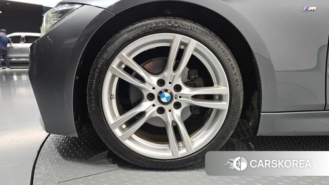 BMW 3 Series (F30) id 4684543 из Кореи 30