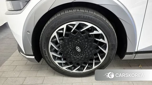 Hyundai Ionic 5 id 3421391 из Кореи 15