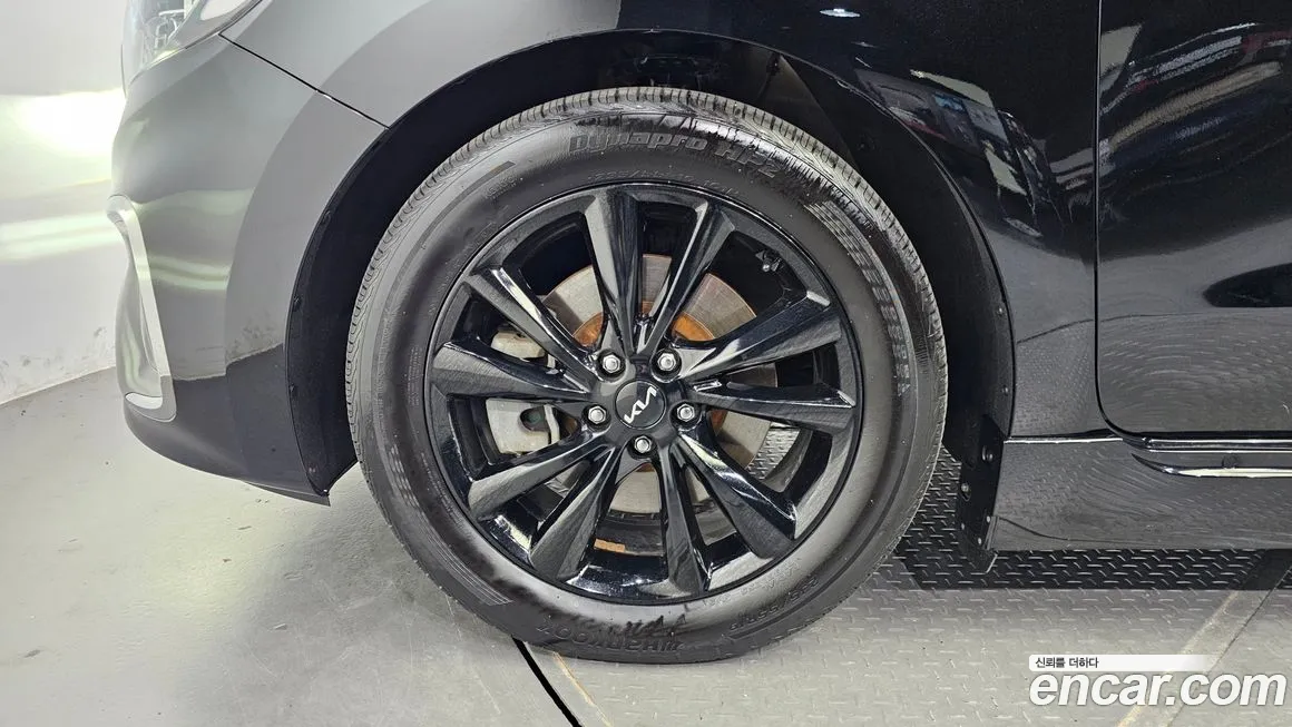 Kia The New Carnival id 2000697 из Кореи 15