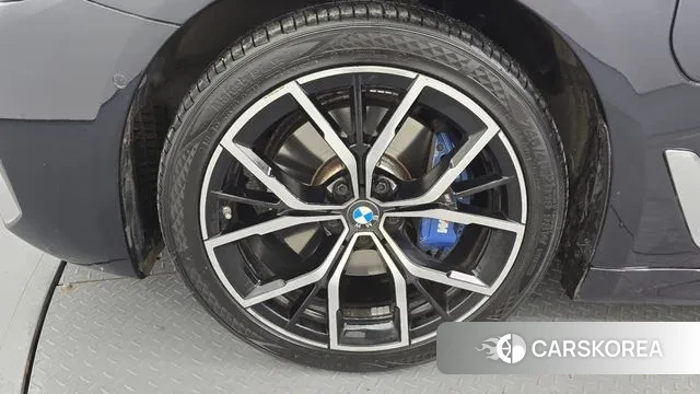 BMW 5 Series (G30) id 3488684 из Кореи 15