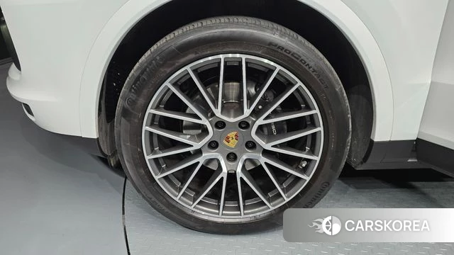 Porsche Cayenne (PO536) id 4692004 из Кореи 25