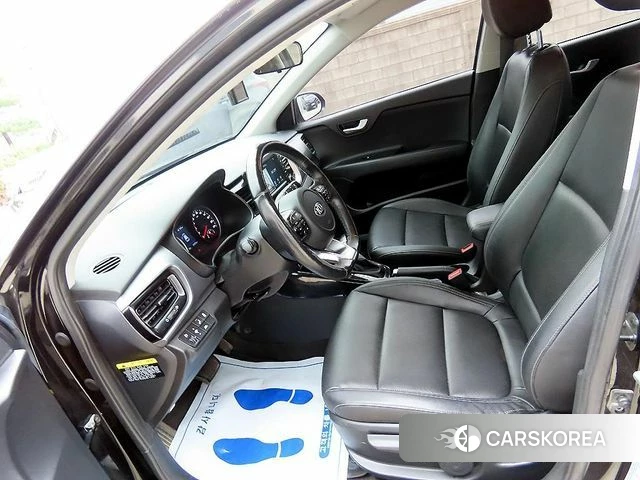 Kia Stonic id 4180642 из Кореи 15