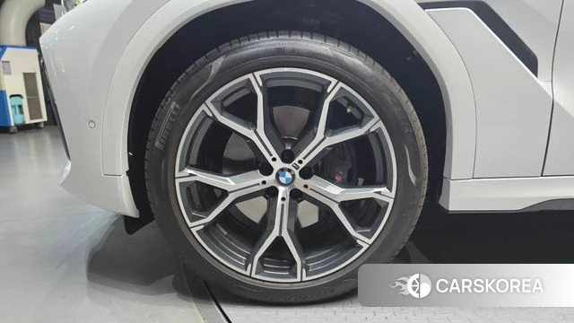 BMW X6 (G06) id 4415423 из Кореи 25