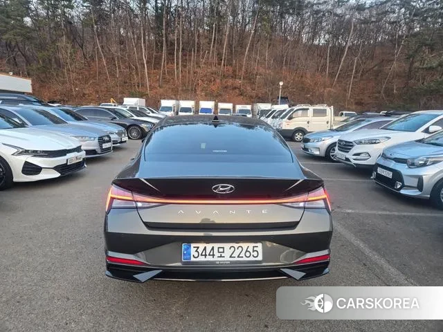 Hyundai Avante (CN7) id 3681299 из Кореи 15