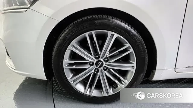 Kia Come New K7 id 3737349 из Кореи 15