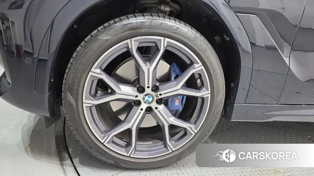 BMW X6 (G06) id 3539647 из Кореи 15