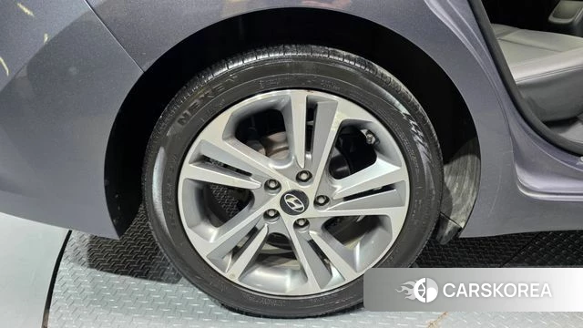 Hyundai Avante AD id 4430646 из Кореи 27