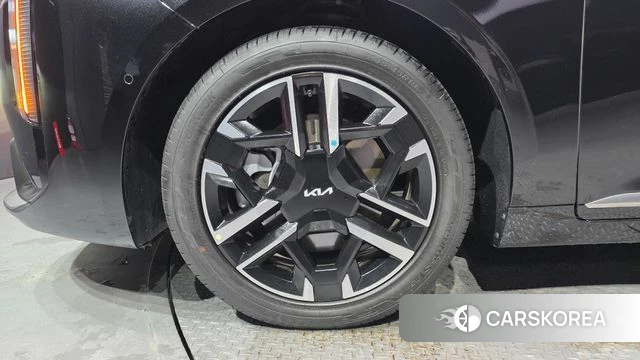 Kia The New K8 id 4602049 из Кореи 27
