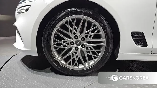 Genesis The New G70 id 3384965 из Кореи 15