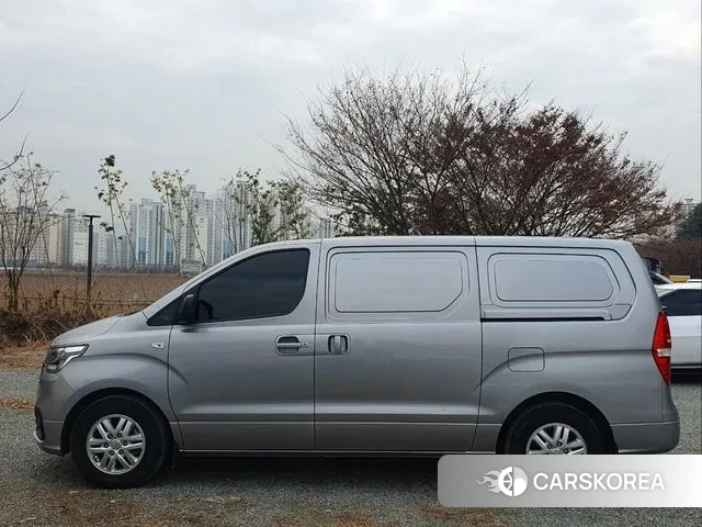 Hyundai The New Grand Starex id 3494808 из Кореи 15