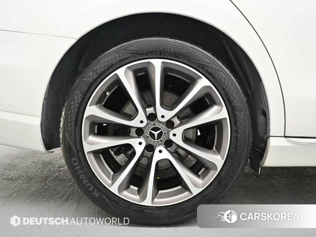 Mercedes-Benz E-Class W213 id 3955473 из Кореи 15