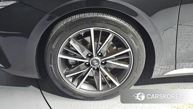 Hyundai The New Grandeur IG id 4384211 из Кореи 15
