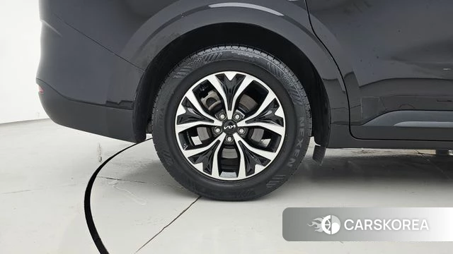 Kia Carnival 4th generation id 4603077 из Кореи 15