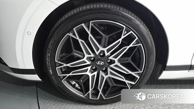 Hyundai Grandeur Hybrid (GN7) id 4500241 из Кореи 28