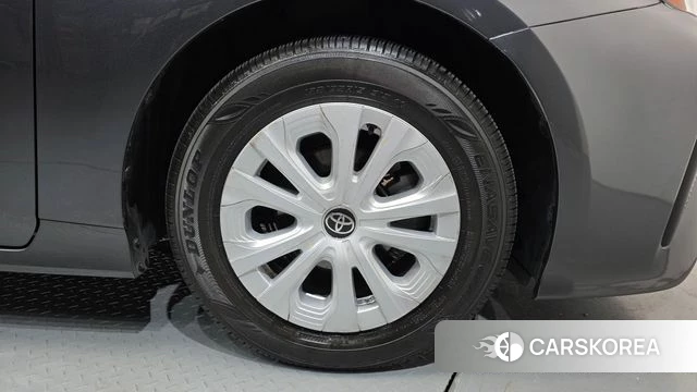 Toyota Prius 4th Generation id 4759763 из Кореи 25