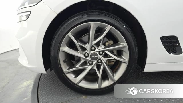 Genesis The New G70 id 3954231 из Кореи 15