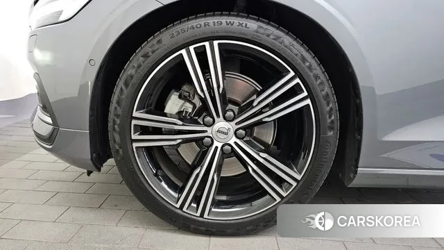 Volvo S60 3rd generation id 3402583 из Кореи 15