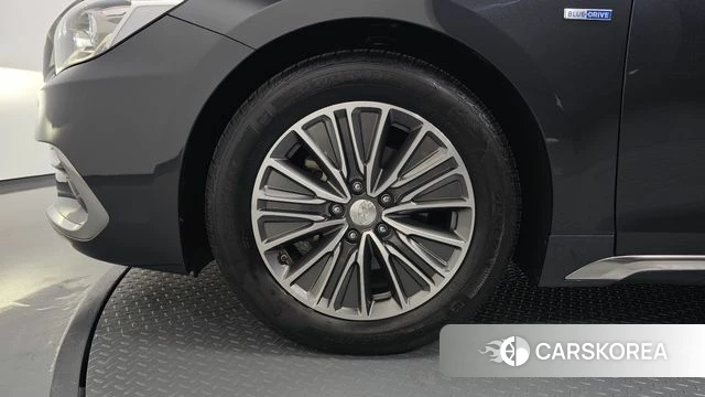 Hyundai Grandeur IG Hybrid id 4596194 из Кореи 15