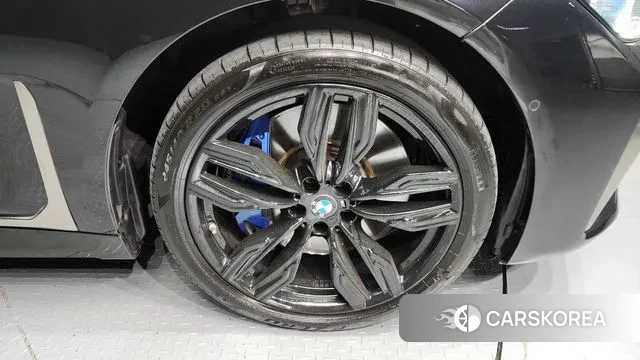 BMW 7 Series (G11) id 3208190 из Кореи 15