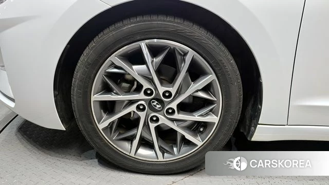 Hyundai The New Avante AD id 3916930 из Кореи 15