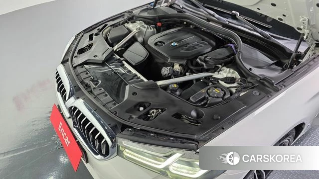 BMW 5 Series (G30) id 4735841 из Кореи 28