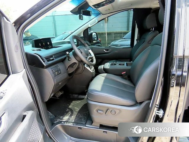 Hyundai Staria id 4336715 из Кореи 15