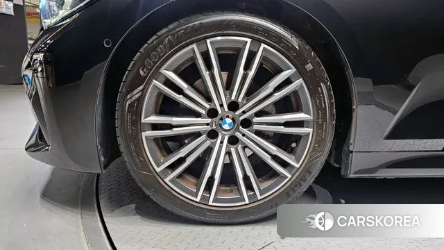 BMW 3 Series (G20) id 3367329 из Кореи 15