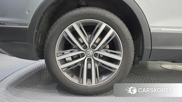 Volkswagen Tiguan Allspace id 4202976 из Кореи 37