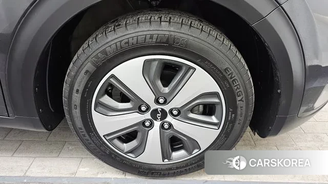 Kia The New Niro id 3625795 из Кореи 15