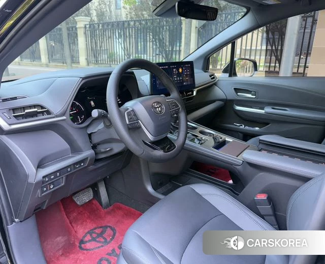 Toyota Saina 2026 Черный из Китая, фото 5