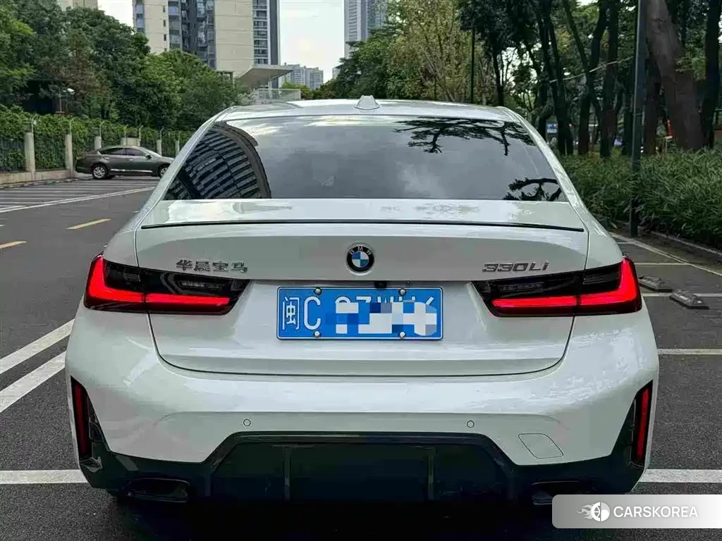 BMW 3 series 2023 Белый из Китая, фото 5
