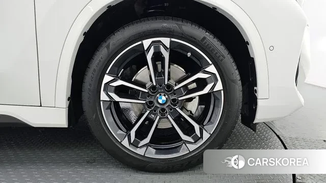 BMW X1 (U11) id 3585816 из Кореи 15