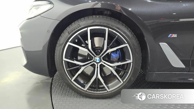 BMW 5 Series (G30) id 4495443 из Кореи 15