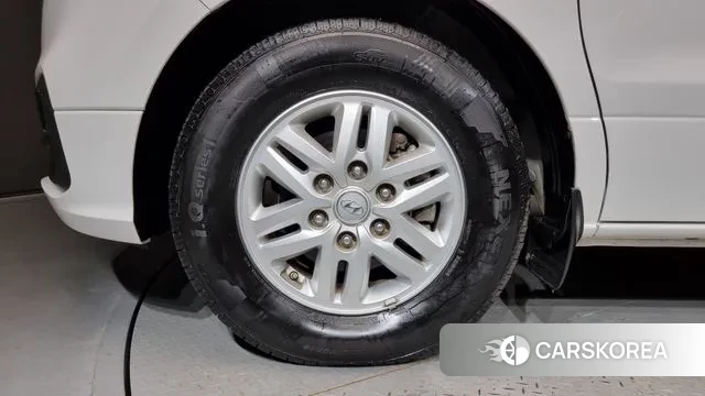 Hyundai The New Grand Starex id 3526521 из Кореи 15