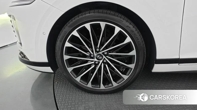 Hyundai Grandeur Hybrid (GN7) id 4863566 из Кореи 15