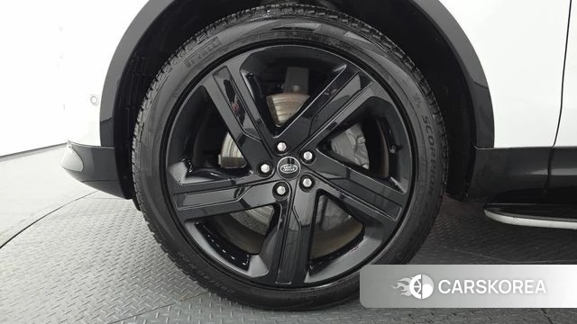 Land Rover Discovery 5 id 3883020 из Кореи 15