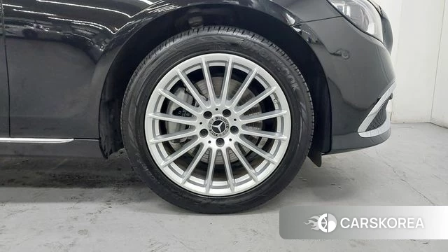Mercedes-Benz E-Class W213 id 3864995 из Кореи 12