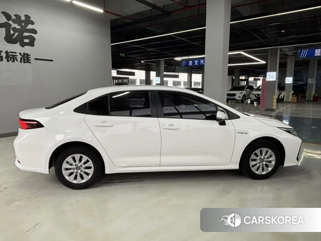Toyota Corolla id 4241325 из Китая 11