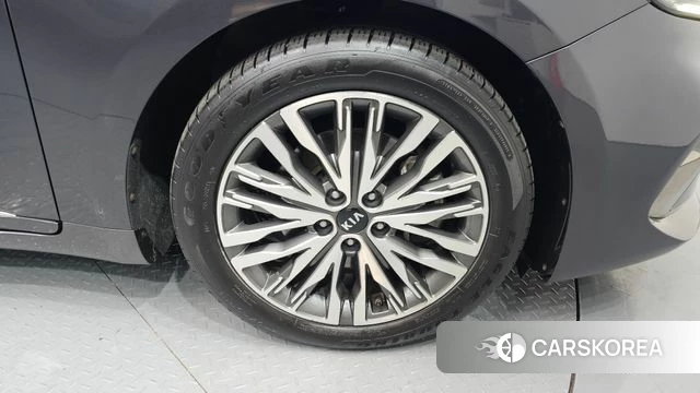 Kia K7 Premier id 3795553 из Кореи 15