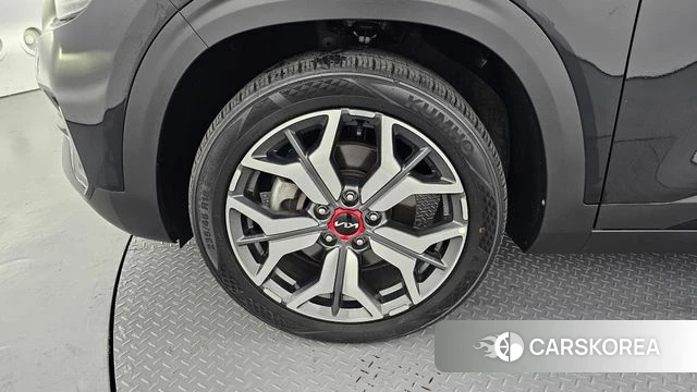 Kia Seltos id 4282331 из Кореи 26
