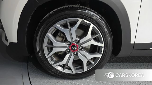Kia Seltos id 4402899 из Кореи 26